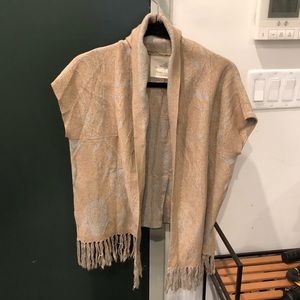Anthropologie Fringe Gold Sparkle Vest. Size US S.